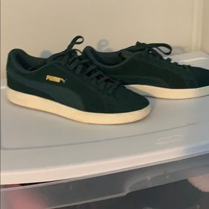 Green pumas